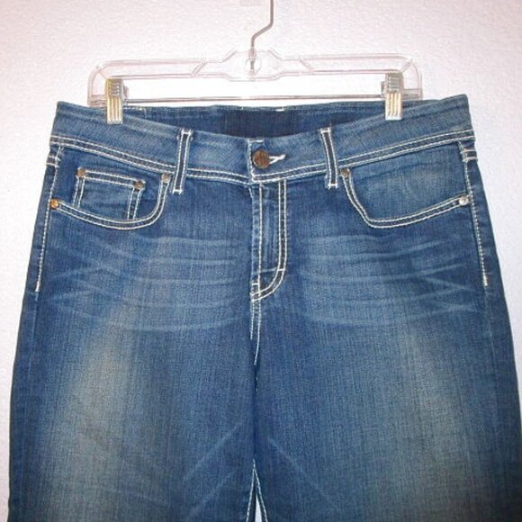 BKE Buckle HARPER Capri Size 31 JEANS Comfort Waist STRETCH Curvy MID RISE Denim - Picture 2 of 10